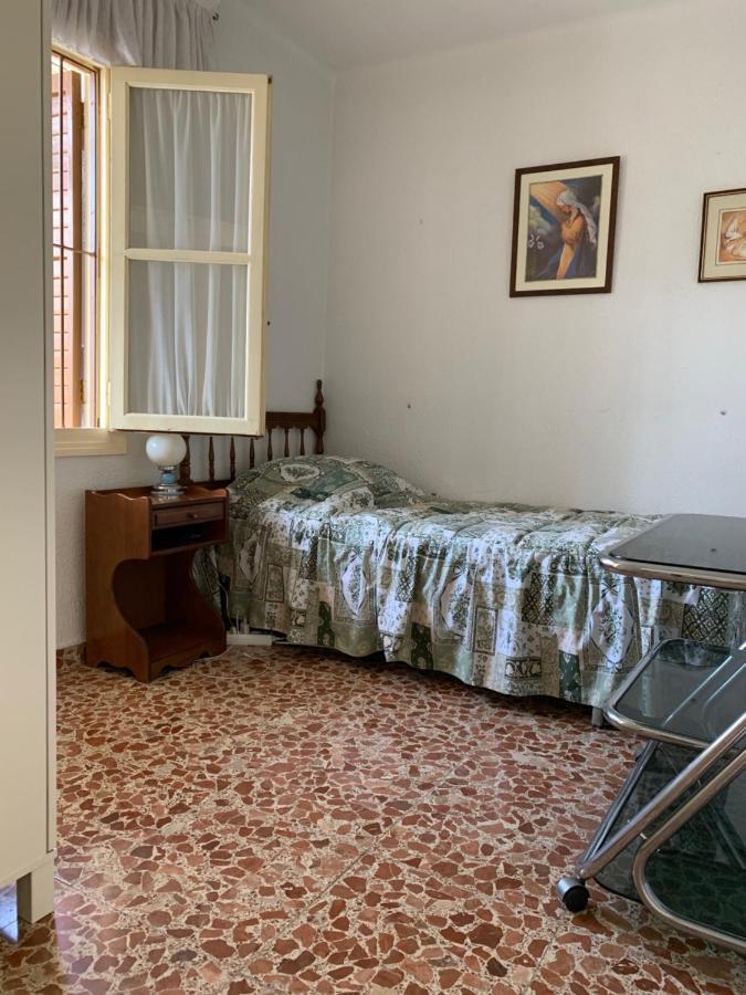 Apartments Plaza De Las Escuelas Αλικάντε Εξωτερικό φωτογραφία